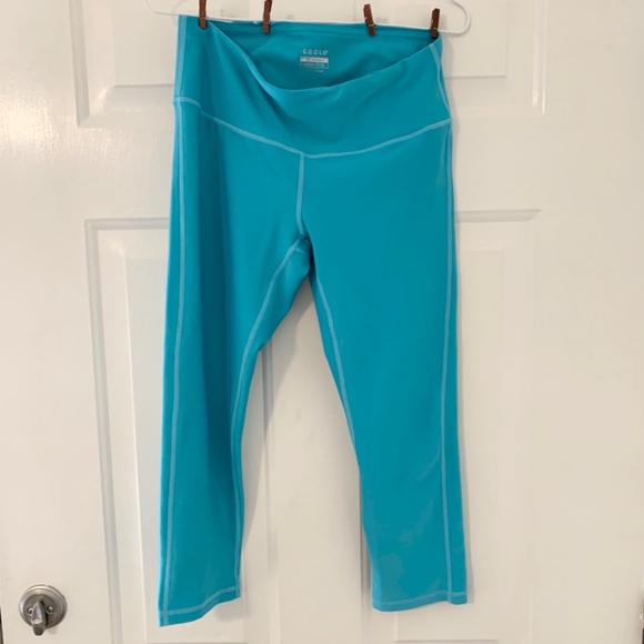 TSLA capri leggings - Picture 11 of 12